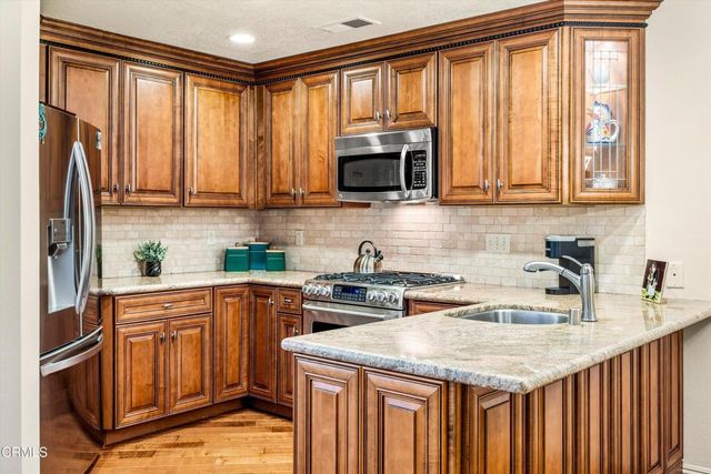 2781 Butter Creek Drive, Pasadena, CA 91107
