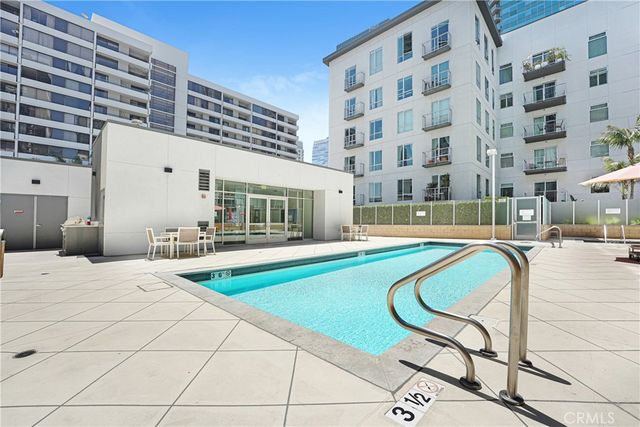 645 W 9th Street 314, Los Angeles, CA 90015