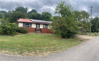 315 Half Street, Lincoln, AR 72744