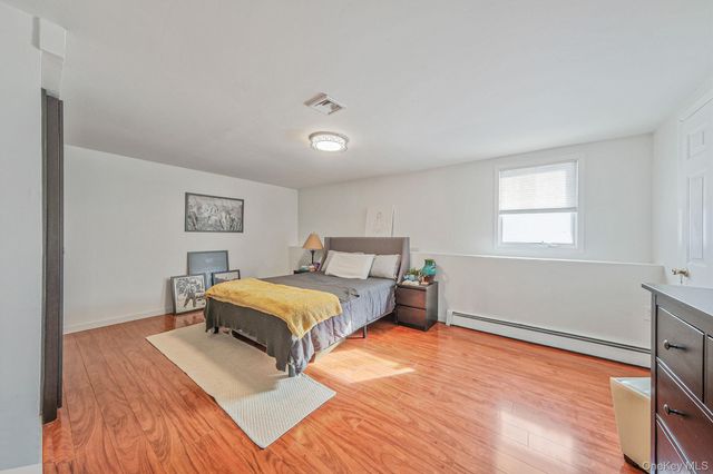 4 W Prospect Street, Selden, NY 11784