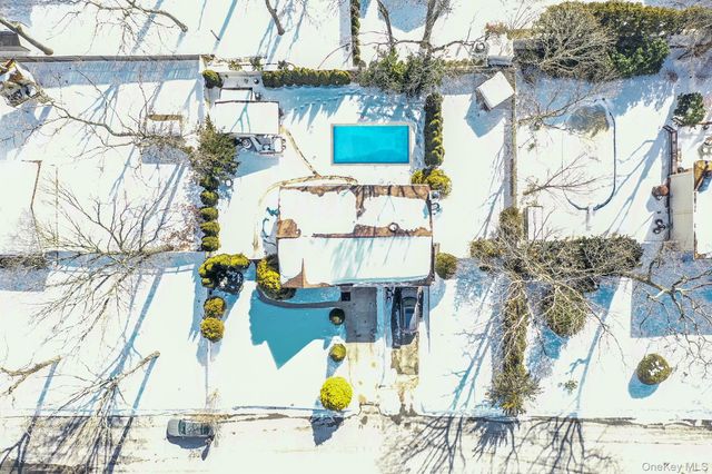 4 W Prospect Street, Selden, NY 11784