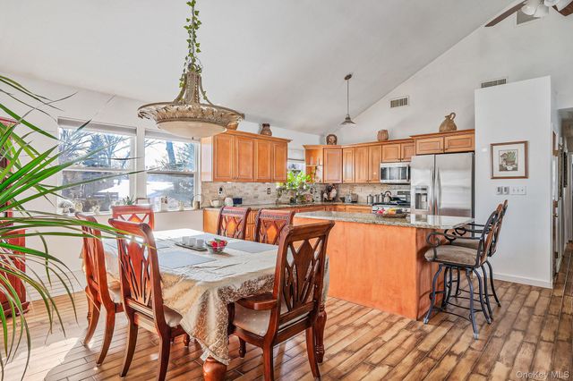 4 W Prospect Street, Selden, NY 11784