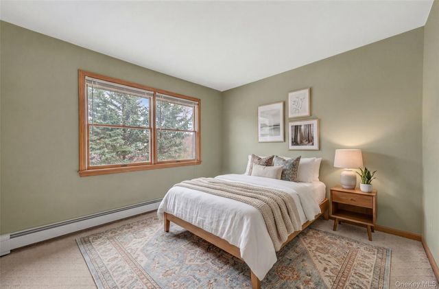 449 W Mombasha Road, Monroe, NY 10950