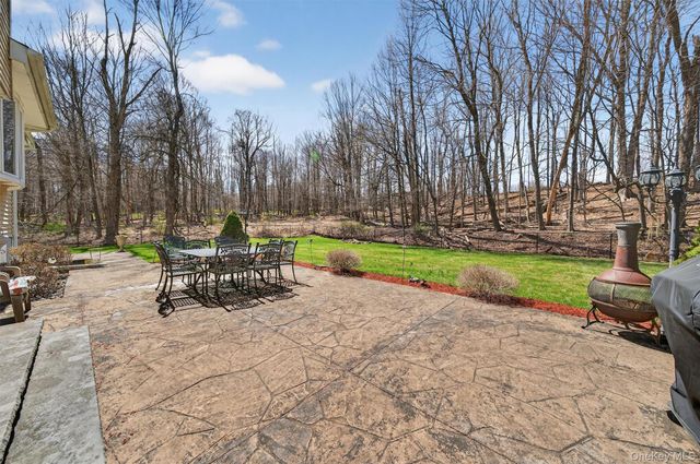 449 W Mombasha Road, Monroe, NY 10950