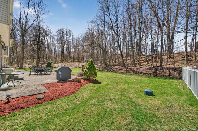 449 W Mombasha Road, Monroe, NY 10950