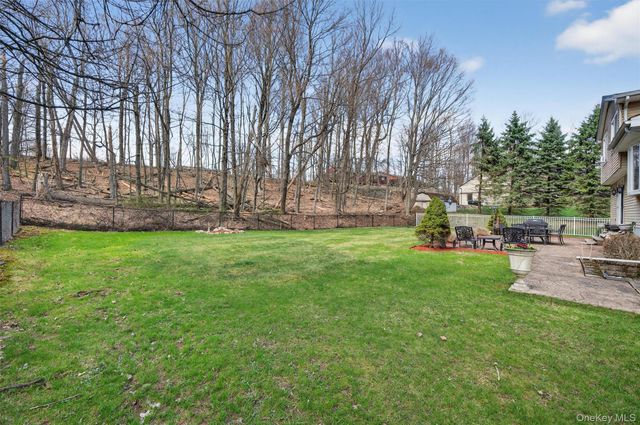 449 W Mombasha Road, Monroe, NY 10950
