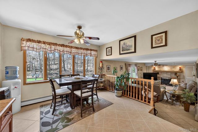 449 W Mombasha Road, Monroe, NY 10950