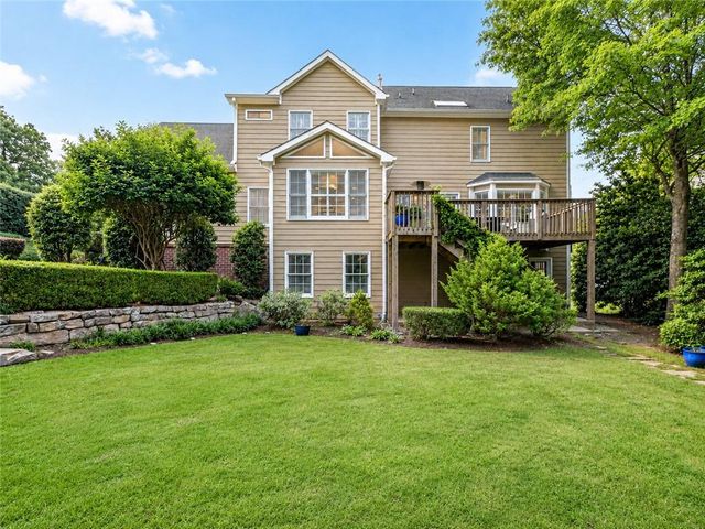 4648 Glenforest Drive NE, Roswell, GA 30075