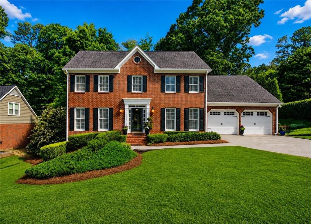 4648 Glenforest Drive NE, Roswell, GA 30075