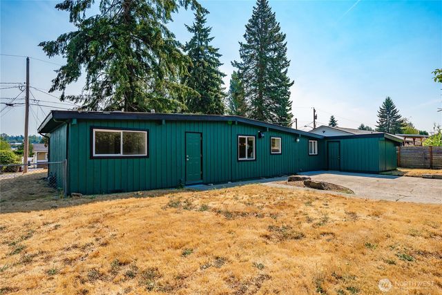 16835 123rd Avenue SE, Renton, WA 98058