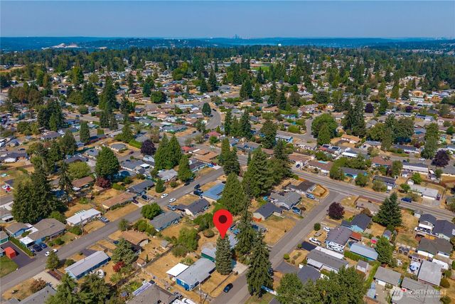 16835 123rd Avenue SE, Renton, WA 98058