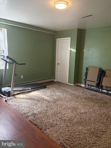 918 ALLEN, New Cumberland, PA 17070