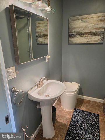 918 ALLEN, New Cumberland, PA 17070