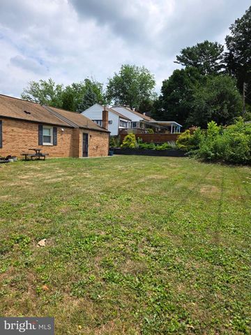 918 ALLEN, New Cumberland, PA 17070