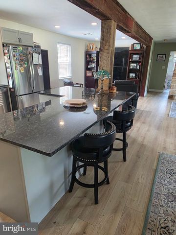 918 ALLEN, New Cumberland, PA 17070