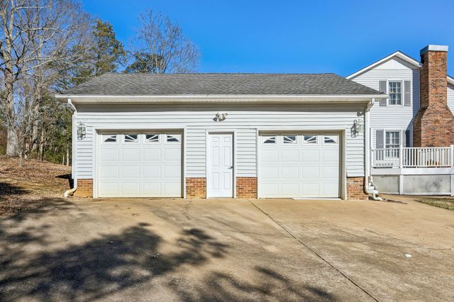 1585 Amos Hamlett Rd, Pulaski, TN 38478