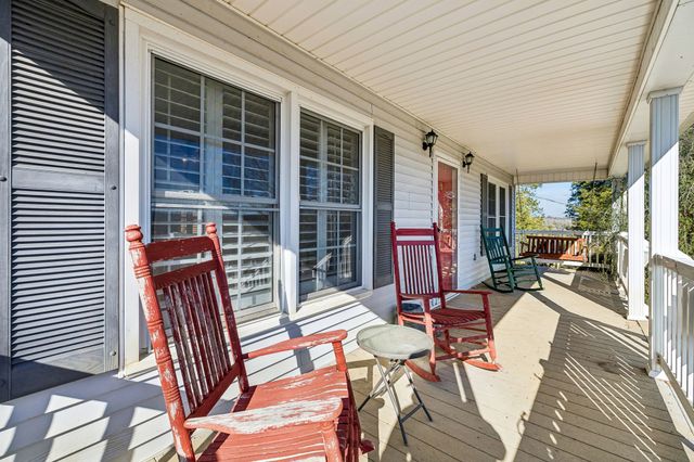 1585 Amos Hamlett Rd, Pulaski, TN 38478