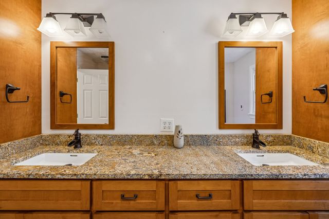 1585 Amos Hamlett Rd, Pulaski, TN 38478