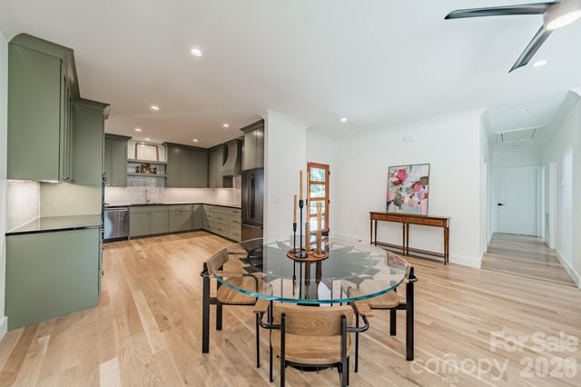 5546 Murrayhill Road, Charlotte, NC 28210