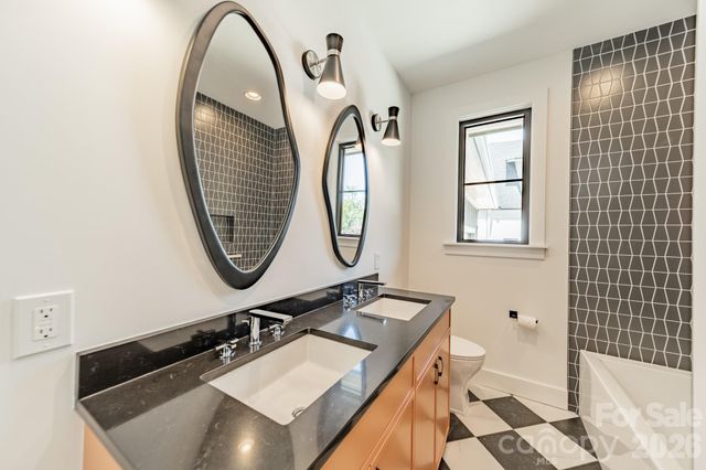 5546 Murrayhill Road, Charlotte, NC 28210