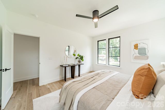 5546 Murrayhill Road, Charlotte, NC 28210