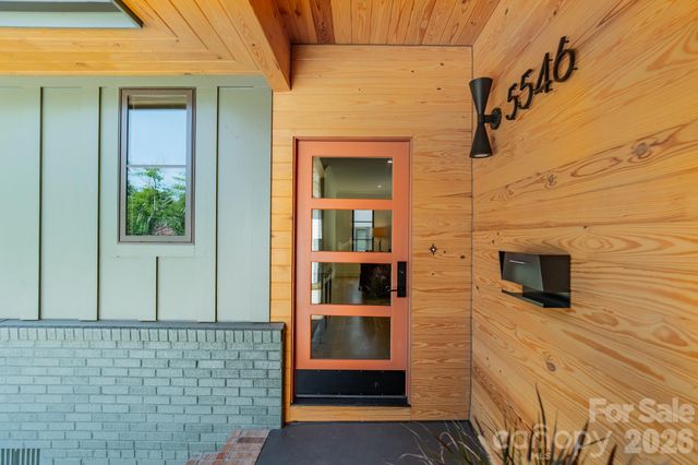 5546 Murrayhill Road, Charlotte, NC 28210