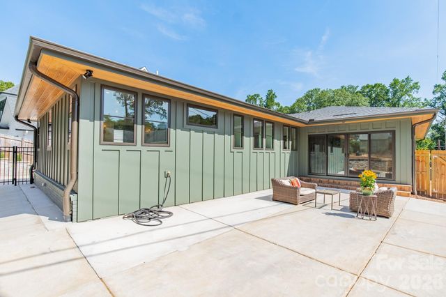 5546 Murrayhill Road, Charlotte, NC 28210