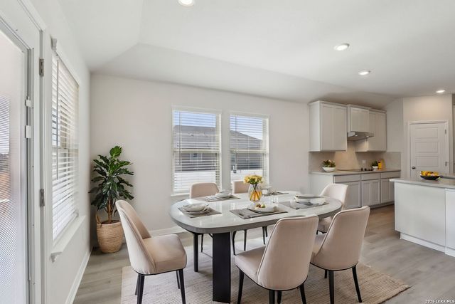 560 Shelton Pass, Cibolo, TX 78108