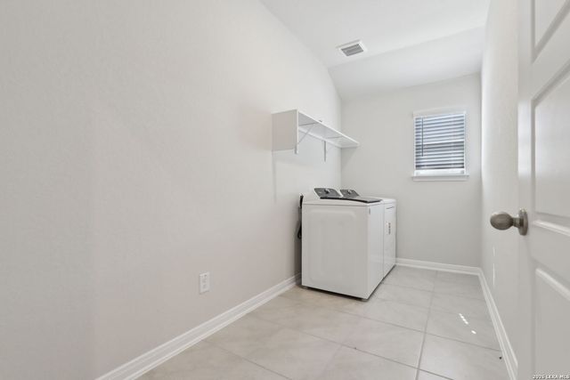 560 Shelton Pass, Cibolo, TX 78108