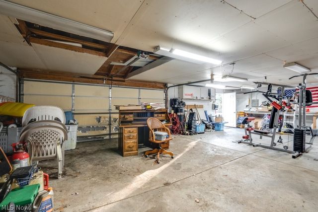 6095 Bell Avenue, Hubbard, OH 44425