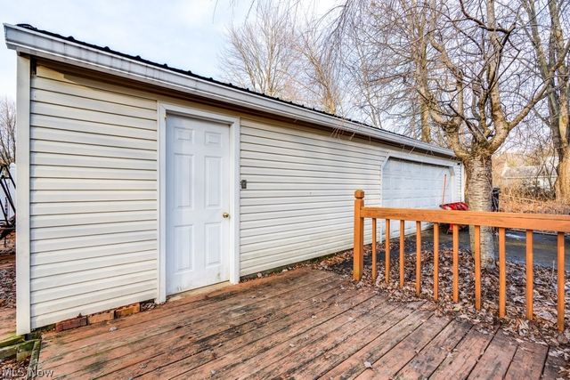 6095 Bell Avenue, Hubbard, OH 44425