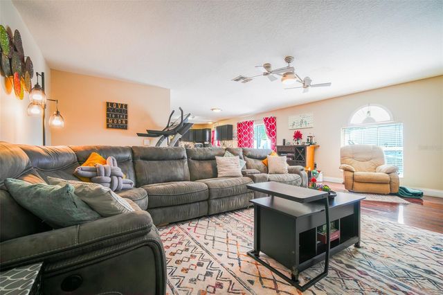 613 LOBELIA DRIVE, Davenport, FL 33837