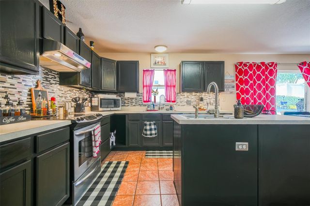 613 LOBELIA DRIVE, Davenport, FL 33837