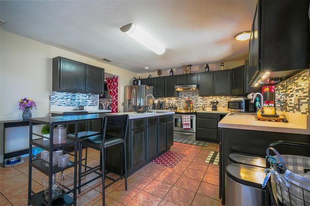 613 LOBELIA DRIVE, Davenport, FL 33837