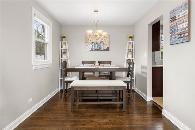 8932 S 85th Court, Hickory Hills, IL 60457