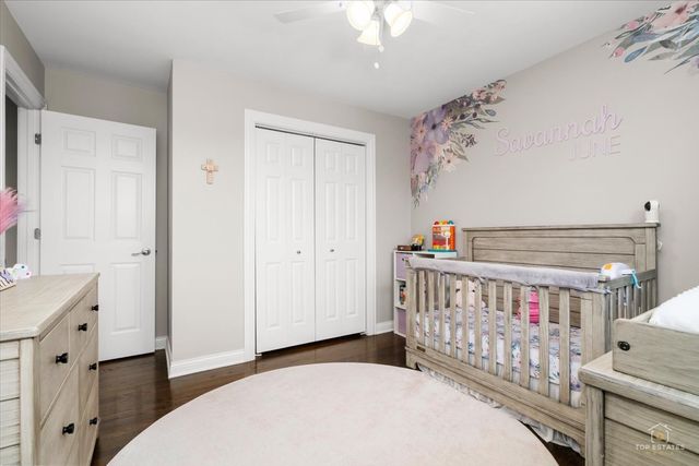 8932 S 85th Court, Hickory Hills, IL 60457