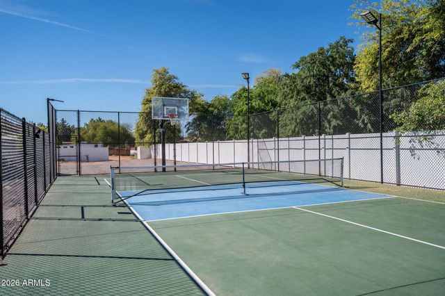 17337 W PEORIA Avenue, Waddell, AZ 85355