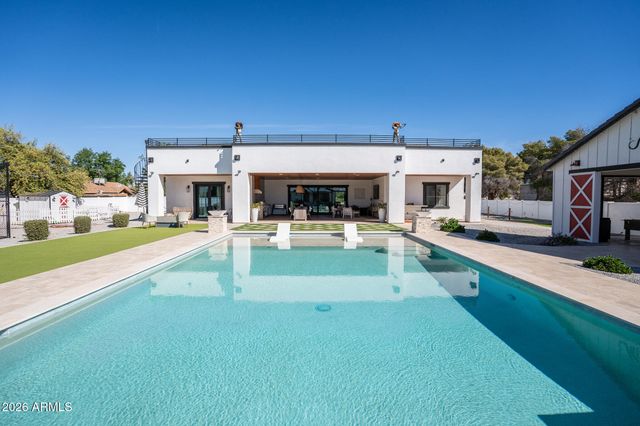 17337 W PEORIA Avenue, Waddell, AZ 85355