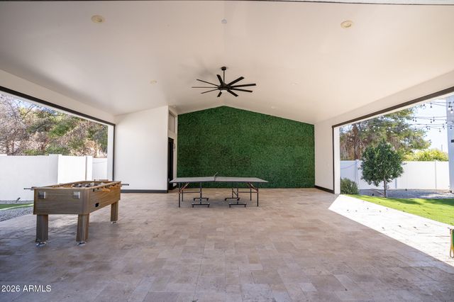 17337 W PEORIA Avenue, Waddell, AZ 85355