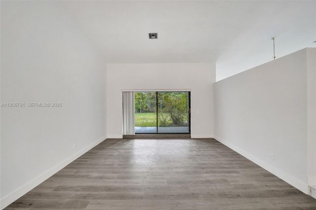 4410 NW 64th Ter, Lauderhill, FL 33319