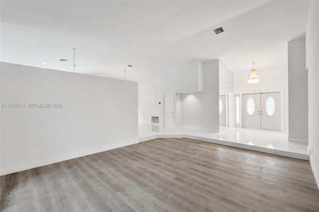 4410 NW 64th Ter, Lauderhill, FL 33319