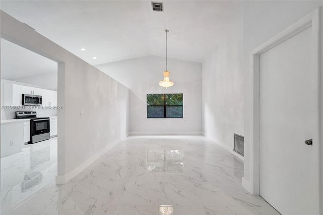 4410 NW 64th Ter, Lauderhill, FL 33319