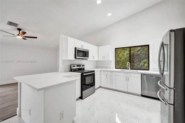 4410 NW 64th Ter, Lauderhill, FL 33319