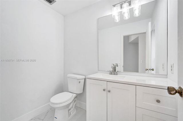 4410 NW 64th Ter, Lauderhill, FL 33319