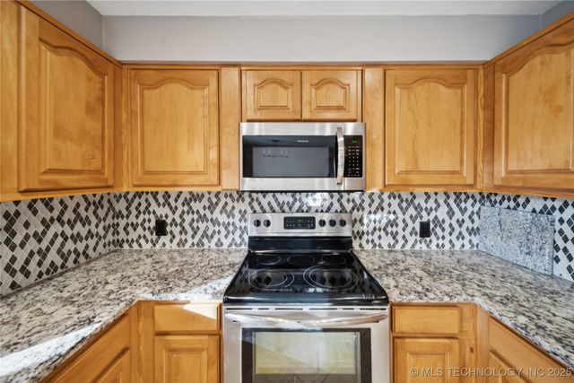 9222 S Norwood Avenue, Tulsa, OK 74137