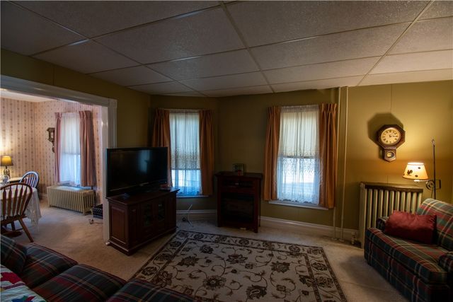 29 State Street, Geneva City, NY 14456