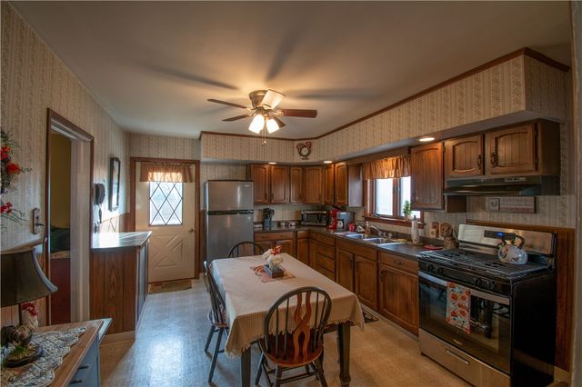 29 State Street, Geneva City, NY 14456