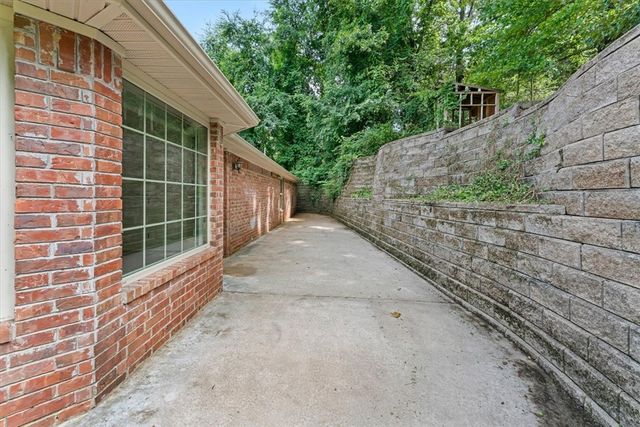 22773 Raymond Street, Springdale, AR 72764