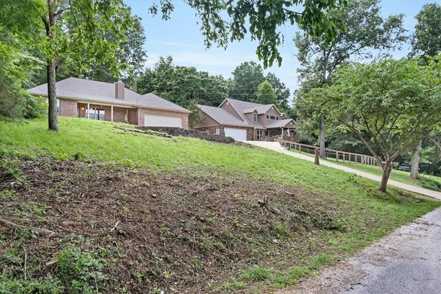 22773 Raymond Street, Springdale, AR 72764