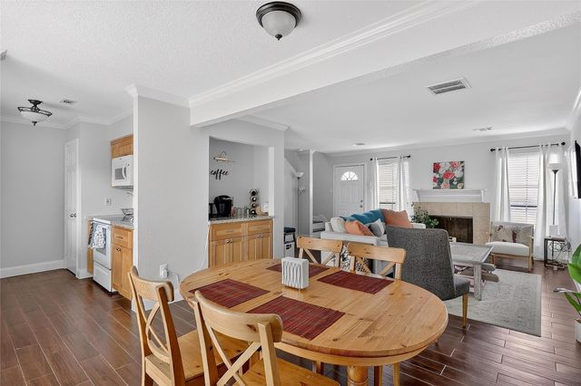 766 Worthshire Street, Houston, TX 77008